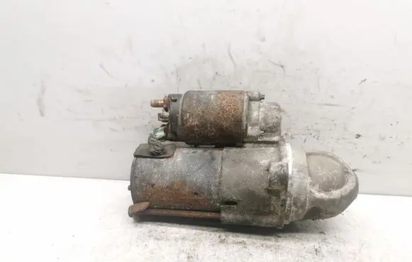 Opel Zafira B Starter motor