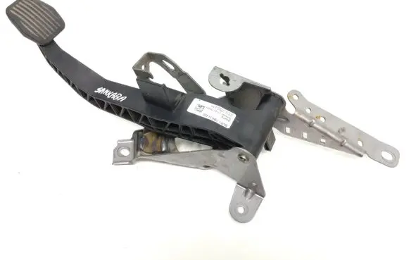 Clutch pedal