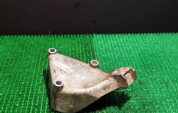 Volkswagen II LT Engine mounting bracket 074199307B