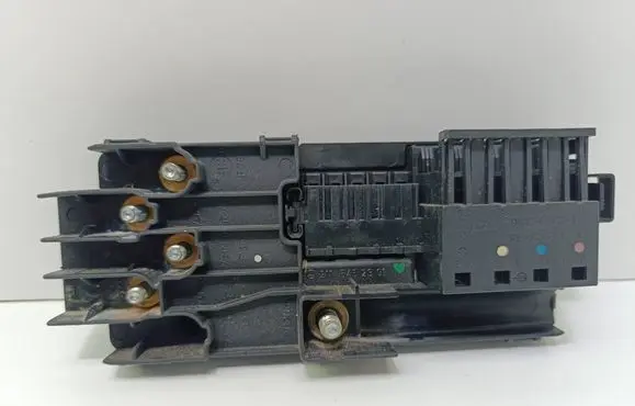 Mercedes-Benz E W211 Positive wiring loom 2115452301
