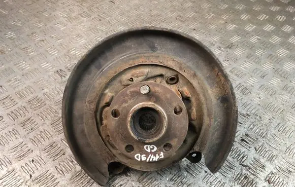 Subaru Forester SJ Rear wheel hub