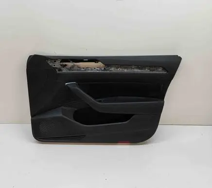 Volkswagen PASSAT B8 Front door card panel trim 3G1867012E