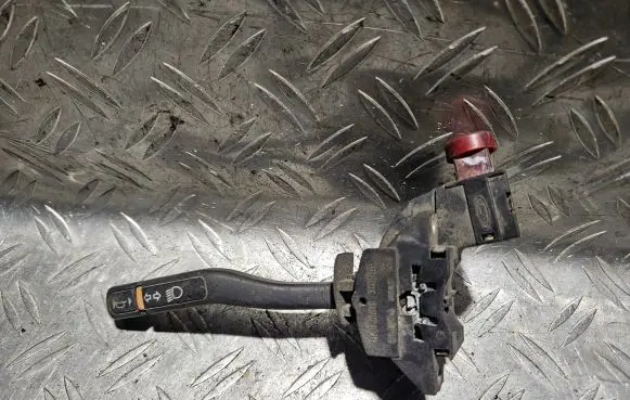 Ford Fiesta Indicator stalk 84FG13B302BA 012694