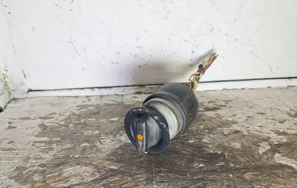 Mercedes-Benz 100 W631 Light switch