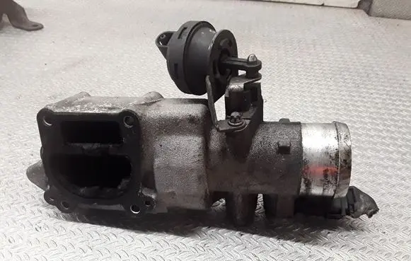 Opel Vectra C Throttle valve 08226801