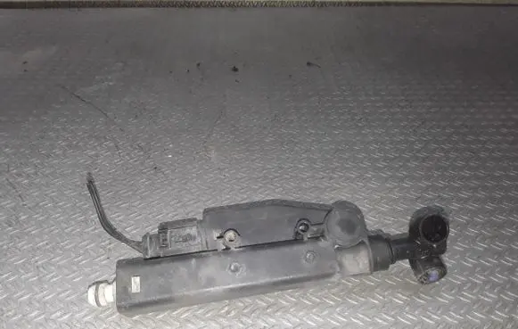 Volkswagen Phaeton Headlight washer spray nozzle 3D0955978B