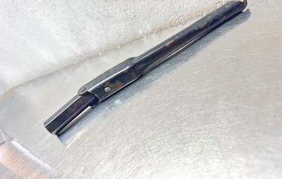 Opel Insignia A Wheel nut wrench 13327308