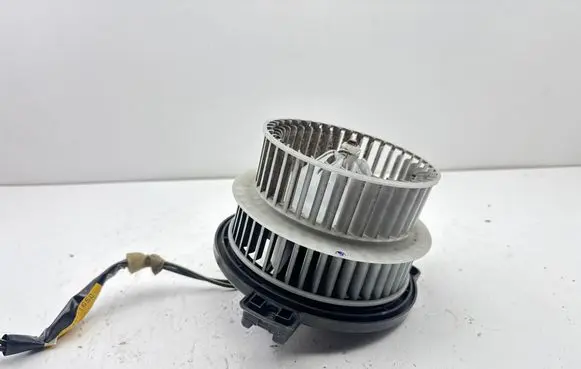Toyota Prius (XW20) Heater fan/blower 2464511650