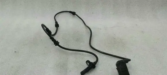 Mercedes-Benz S W222 ABS brake wheel speed sensor A2229059605