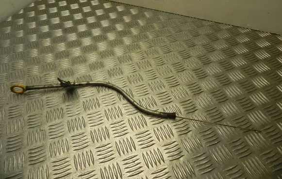 Oil level dip stick