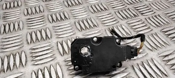 Audi A6 C7 Air flap motor/actuator CZ1139300855