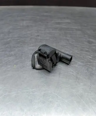 Mercedes-Benz E W211 Windshield washer spray nozzle 