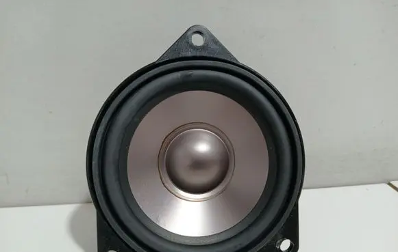 BMW 7 E65 E66 Rear door speaker 6907641