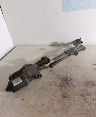 Mitsubishi Colt Front wiper linkage and motor MN145985 10F12B MS1592006820