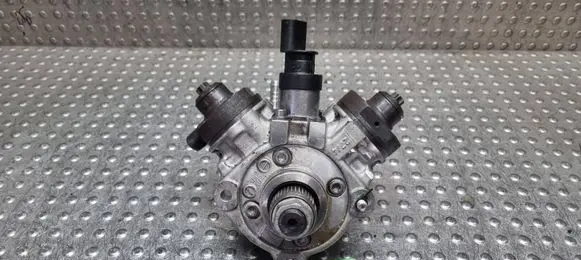 Audi A6 S6 C7 4G Fuel injection high pressure pump S180315811 059130755CB 0445010806