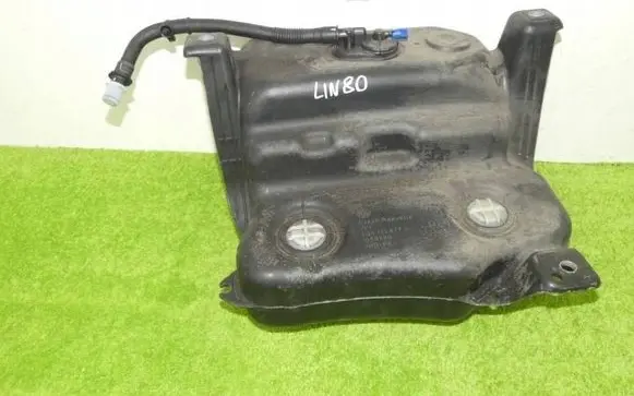 Volkswagen PASSAT B8 AdBlue liquid reservoir 3Q0131877H 5Q0131969L 0444040075