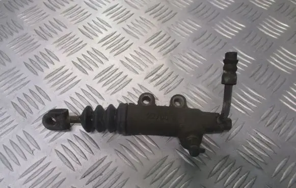 Hyundai Getz Clutch slave cylinder 