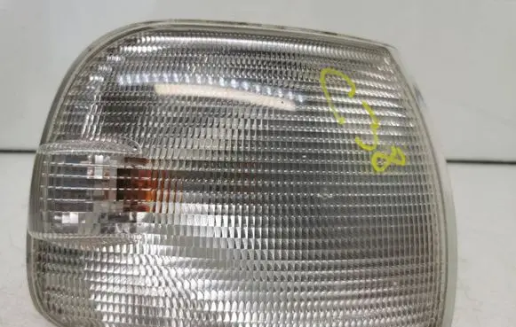 Volkswagen Transporter - Caravelle T4 Front indicator light 6R01495
