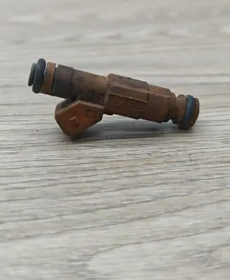 Volvo XC90 Fuel injector 9186340