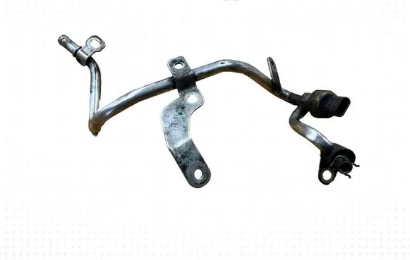 Mercedes-Benz E W213 Fuel pressure sensor A0009050603 81CP5701 16T173