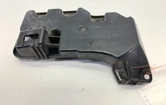 Ford Mustang V Rear bumper mounting bracket DR33-17D961-AC