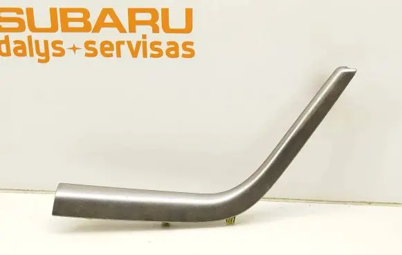 Subaru Legacy Radio/GPS head unit trim 