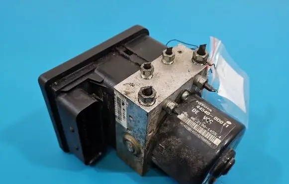 Toyota Yaris ABS Pump 895410D030 IMPRK1576332