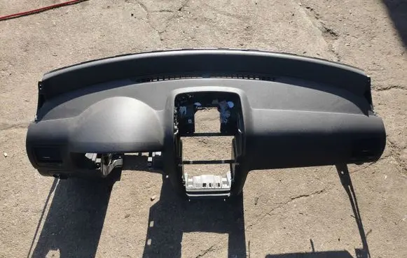 Volkswagen Golf V Dashboard