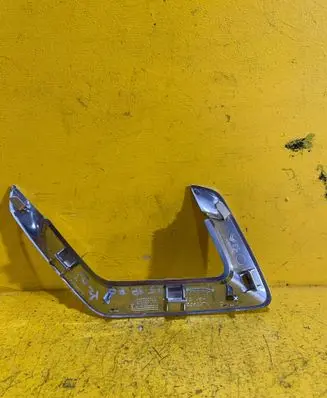 Peugeot 308 Other front door trim element 98047128vv