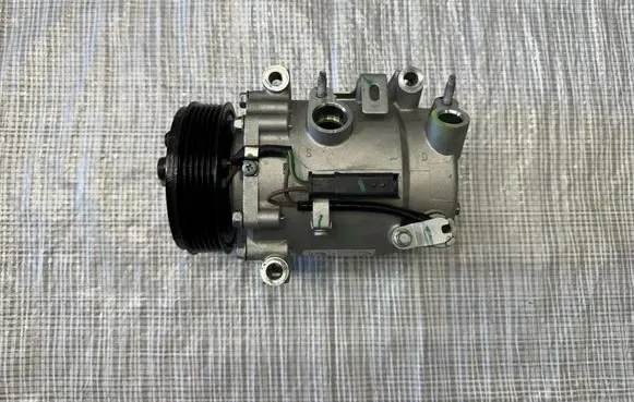 Alfa Romeo Junior Air conditioning (A/C) compressor (pump) 9850433280
