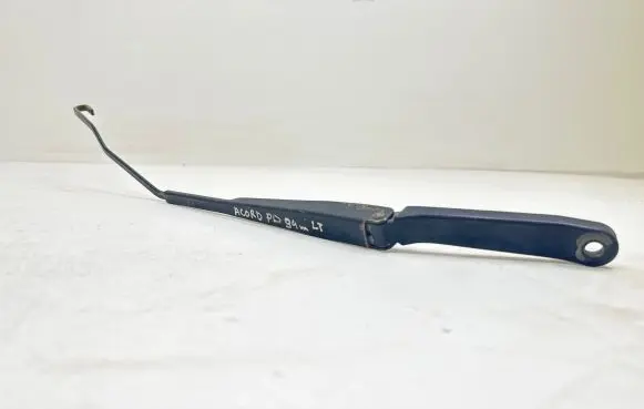 Honda Accord Front wiper blade arm 0656103937