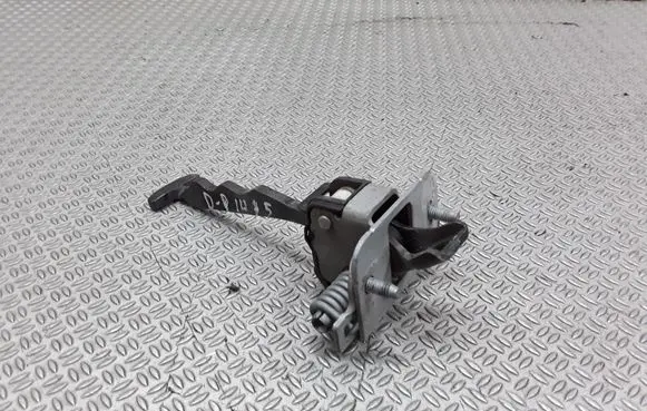 Citroen C4 I Picasso Front door check strap stopper
