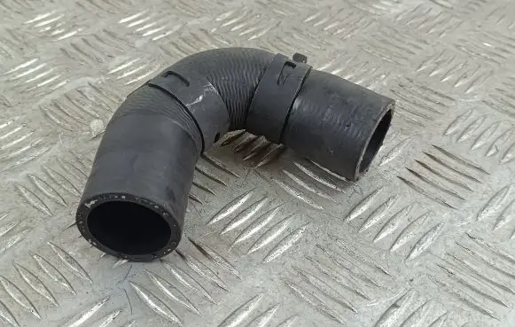 Suzuki SX4 S-Cross Engine coolant pipe/hose