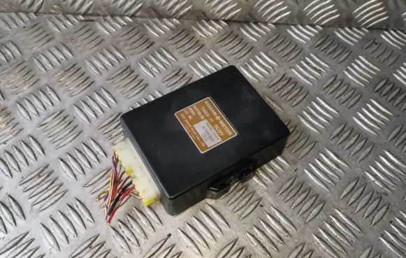 Nissan Sunny Other control units/modules 1106973Y01 M71ABB30