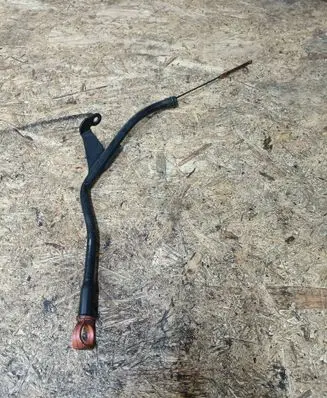 Peugeot 407 Oil level dip stick 