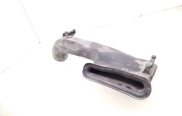 Opel Astra H Air intake duct part 55351756 551020308