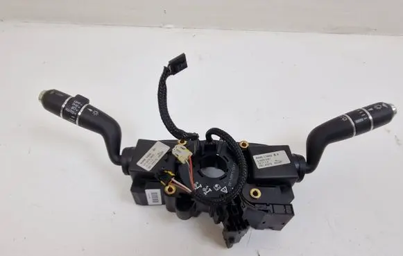Jaguar XF X250 Wiper turn signal indicator stalk/switch 8W8313N064C 131112 45358814