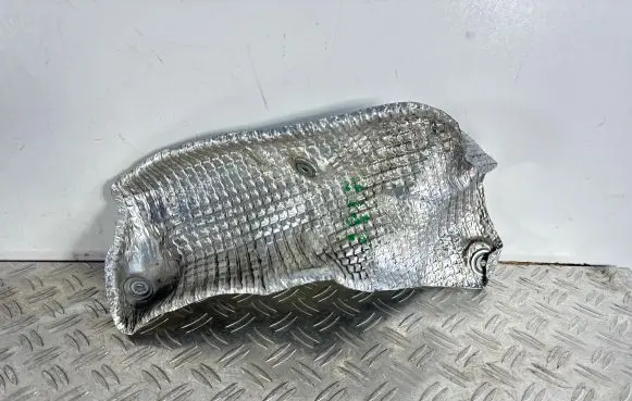 Lexus RC Exhaust heat shield