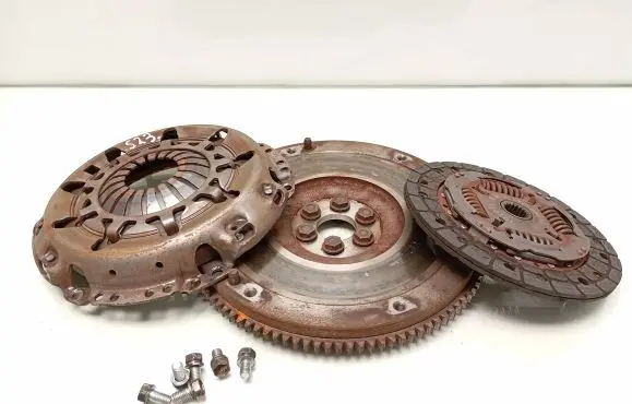 Toyota Aygo AB10 Clutch set kit 134510Q010a 312500h040