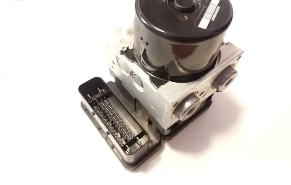 Land Rover Freelander 2 - LR2 ABS Pump 6G9N2C405DG 10092632053