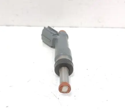 Toyota Corolla E210 E21 Fuel injector 232500T110