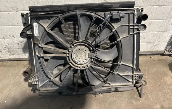 Dodge Challenger Radiator set 55111282AC C55111282AC4859 1327A