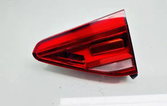 Volkswagen Touran III Tailgate rear/tail lights 5TA945094D L90059825