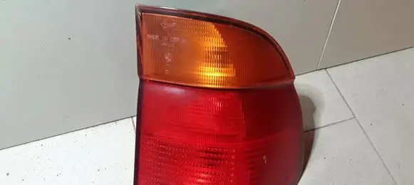BMW 5 E39 Rear/tail lights 8371324