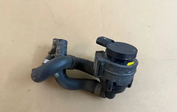 Volkswagen Amarok Webasto circulation pump for autonomous heater 7P0965561B