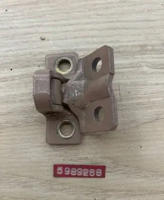 Fiat Uno Front door lower hinge 5989268