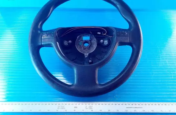 Opel Combo C Steering wheel 9156010 CV250080XX