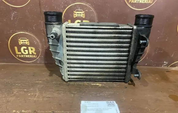 Audi A4 S4 B7 8E 8H Intercooler radiator