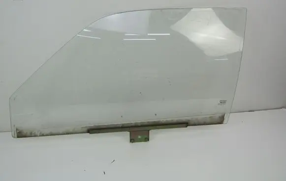 Fiat Seicento/600 Front door window glass four-door 