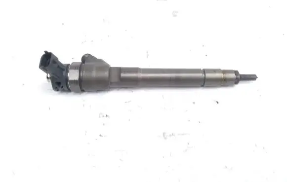 Renault Trafic III (X82) Fuel injector H8201055367 0445110414